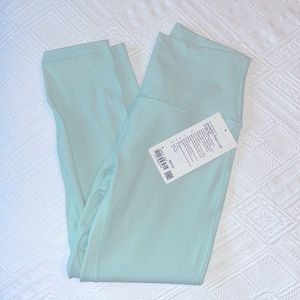 Lululemon align HR Crop 23